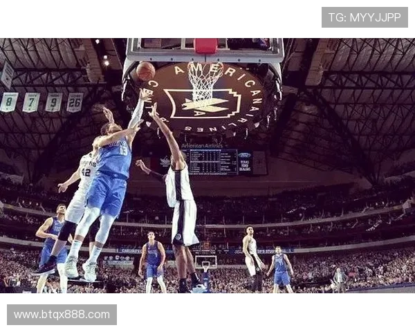 NBA赛事分析:绿军小胜独行侠火箭遭遇开拓者挑战马刺力克船队湖人击败步行者